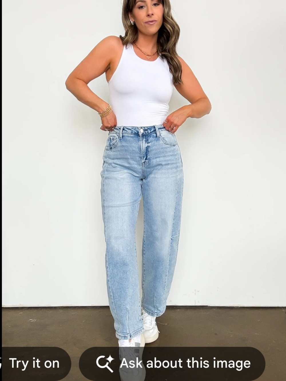 High rise light wash celebrity pink barrel jeans ladies junior 9/29